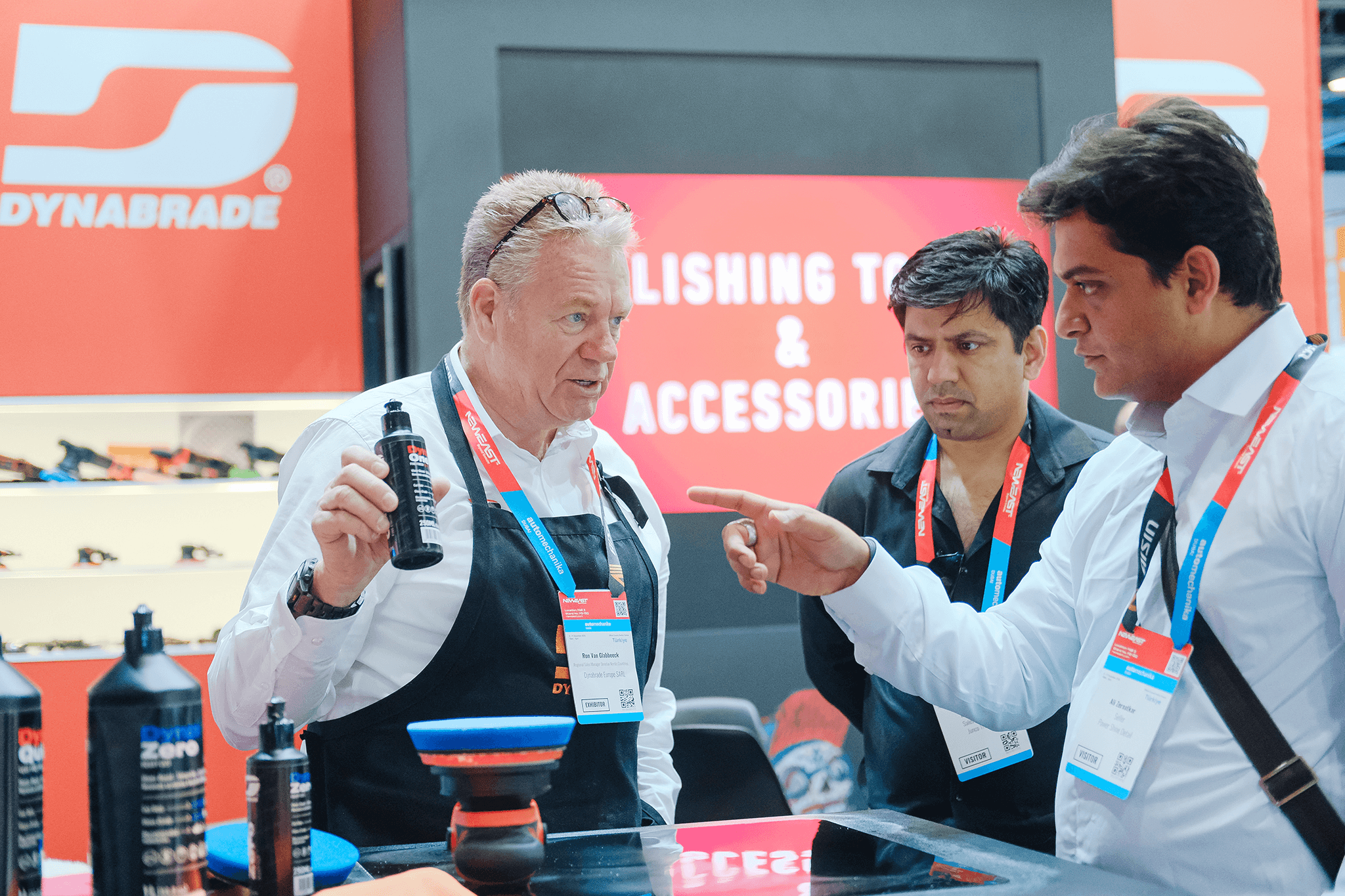 business-2048x1365103