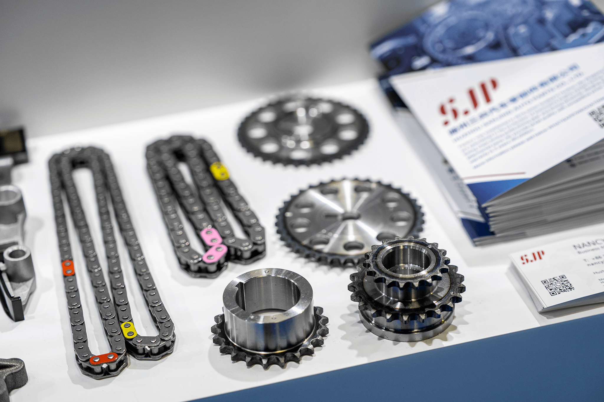 Automechanika Dubai show floor